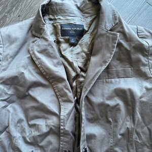 Banana Republic women’s  Tan Jacket / small petite